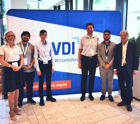 Mitarbeiter des ifak auf dem Automation Kongress 2025