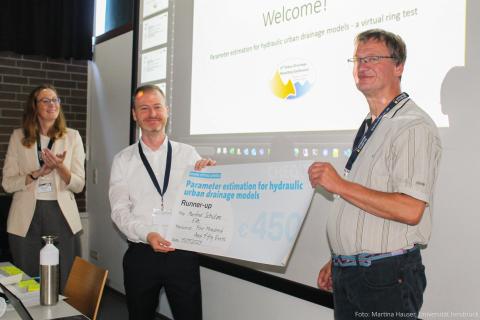 Aquafin Award presented to Dr Schütze